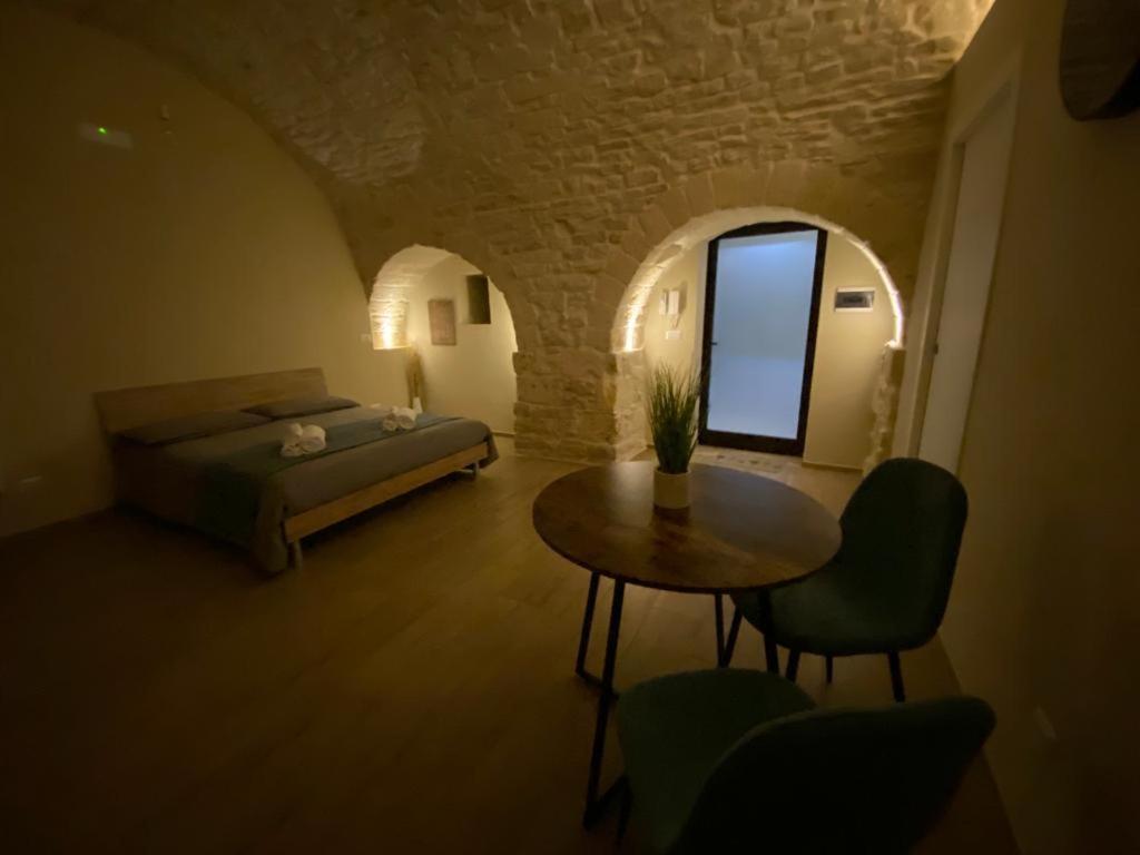 Regina Bona Rooms Modugno Exterior photo
